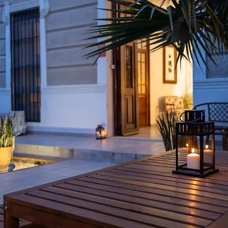 Portrait Boutique Guest house *