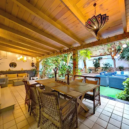 Konukevi Portrait Boutique *