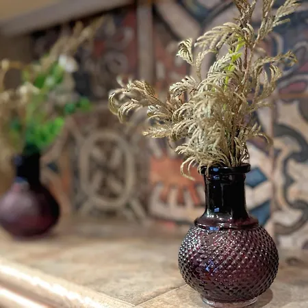 Konukevi Portrait Boutique Valensiya