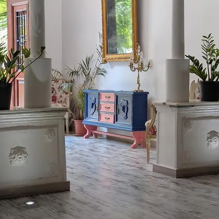 Portrait Boutique Valensiya