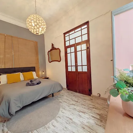 Portrait Boutique Konukevi *